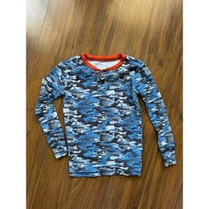 Gap Kids 8 blue long sleeve camo pajama top